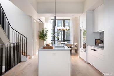 The Residences at Yerba Buena Island offer a rare opportunity to - photo 8