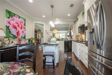 First time to market, this custom built CYPRESS has been - photo 5