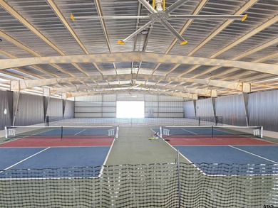 (private lake, pond, creek) Lot For Sale in Mount Pleasant Texas