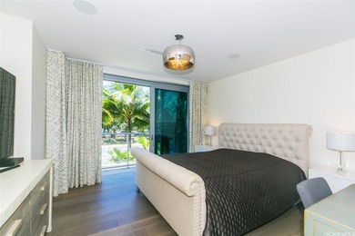 A private 4 bedroom, two-level home with its own 2,799 sf - photo 8