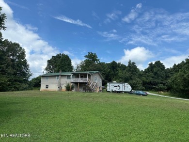 Looking for ACREAGE near Norris Lake? This home has over 2 acres - Lake Home For Sale in Jacksboro, Tennessee
