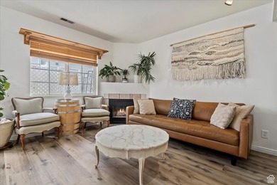 (private lake, pond, creek) Townhome/Townhouse For Sale in West Jordan Utah