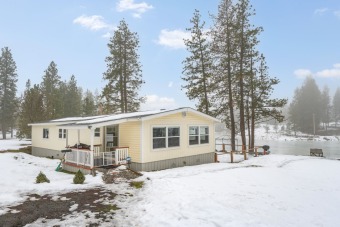 (private lake, pond, creek) Home For Sale in Medical Lake Washington