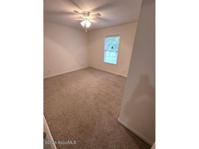 3 Bedroom, 2.5 bath ranch style home with a dedicated office - photo 12