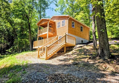 SELLER SAYS TO BRING YOUR OFFER! NEWER HOUSE ON OVER 5 ACRES - photo 2
