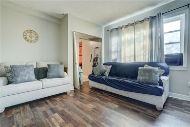 **Group showings only Saturday 7/25 11 AM to 12:30 PM, Monday - photo 15