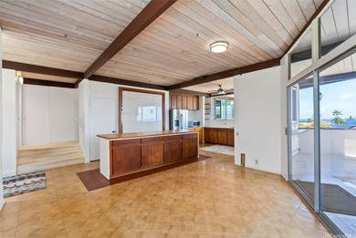 The unobstructed, panoramic, breathtaking ocean and Diamond Head - photo 15