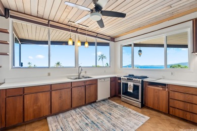 The unobstructed, panoramic, breathtaking ocean and Diamond Head - photo 17
