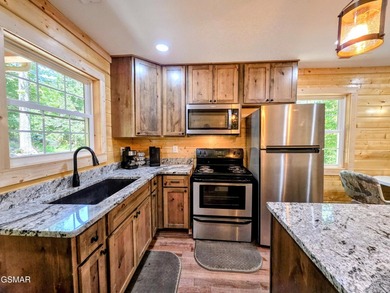 SELLER SAYS TO BRING YOUR OFFER! NEWER HOUSE ON OVER 5 ACRES - photo 10
