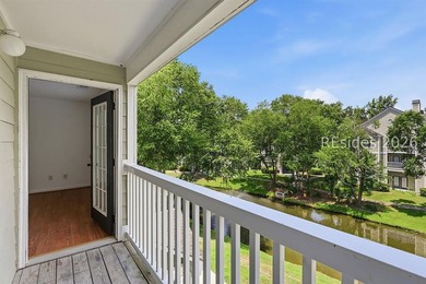 Welcome to this beautifully updated 3-bedroom, 2-bath villa - photo 2