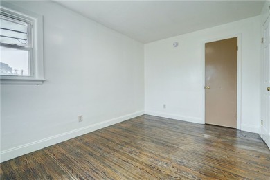 **Group showings only Saturday 7/25 11 AM to 12:30 PM, Monday - photo 33