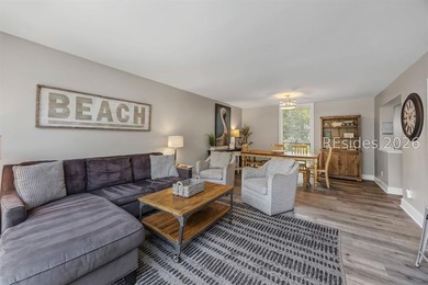One of the finest 3 BR, 2 BA villas in Seascape, featuring an - photo 3