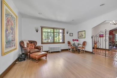 Village of Kensington. - Bright and Elegant Tudor Filled with - photo 5