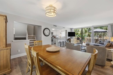One of the finest 3 BR, 2 BA villas in Seascape, featuring an - photo 6