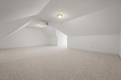 Great Lake Views! 3/2/4 on 1 Acre! - photo 33