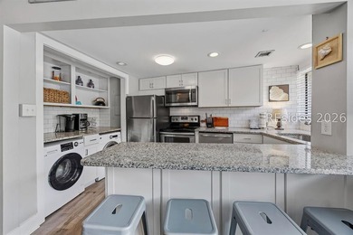 One of the finest 3 BR, 2 BA villas in Seascape, featuring an - photo 10