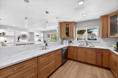 Welcome home to this beautifully remodeled 4BD/2BA residence - photo 11