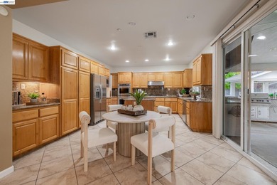 Welcome to this exceptional Bailey Ranch residence, ideally - photo 21