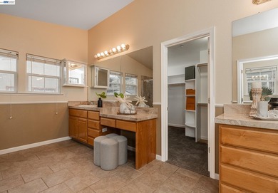 Welcome to this exceptional Bailey Ranch residence, ideally - photo 29
