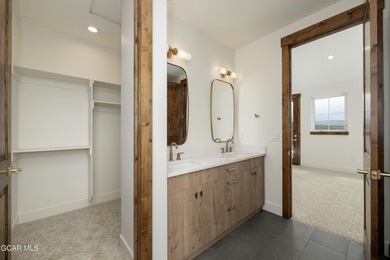 This Mountain Chic home is all about the views ! With windows - photo 30