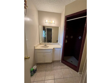 Investment opportunity in the highly sought-after DeCordova Bend - photo 33