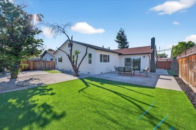 Welcome home to this beautifully remodeled 4BD/2BA residence - photo 48