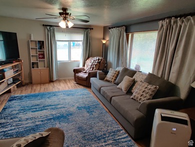 Great single level 2 bed, 1 bath home on 4.22 acres. Horse