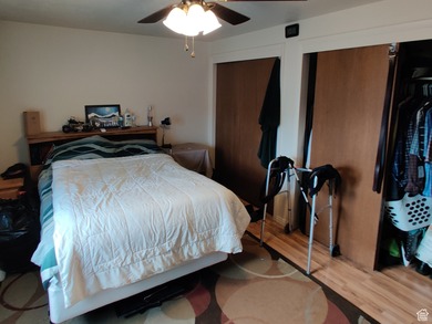 Great single level 2 bed, 1 bath home on 4.22 acres. Horse