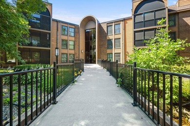 Welcome to 9600 Portland Ave S #220! This beautifully maintained - photo 1