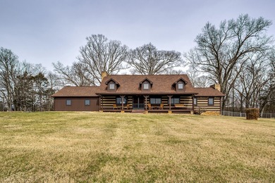 Douglas Lake Home For Sale in Dandridge Tennessee