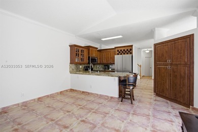 Stunning 4-bedroom, 3-bath pool home on a cul de sac with - photo 12