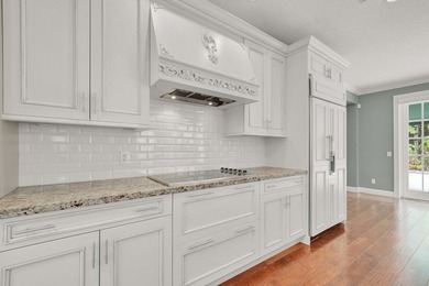 Beautifully maintained 5BR/4BA/2CAR Garage CBS POOL home in the - photo 12