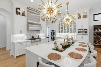 There are luxury homes... and then there are homes that define a - photo 13