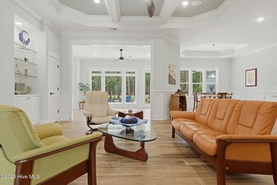 Situated on a quiet cul-de-sac in the desirable Legacy Park - photo 14