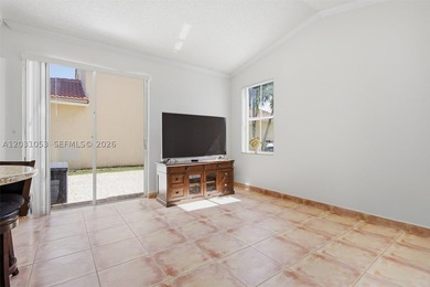 Stunning 4-bedroom, 3-bath pool home on a cul de sac with - photo 15