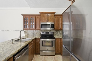 Stunning 4-bedroom, 3-bath pool home on a cul de sac with - photo 17
