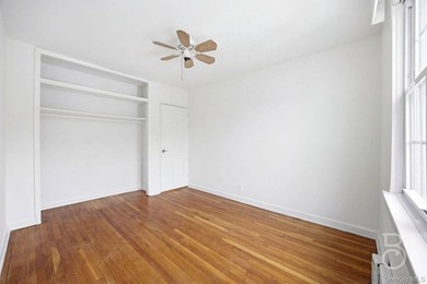 Don t miss this charming brick one-family home in the Ditmars - photo 20