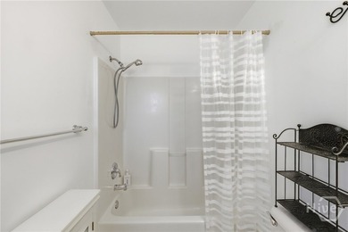 Located on the banks of Chimney Creek this fabulous property is - photo 21