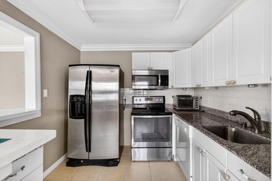 Beautifully updated 1BR/1.5BA condo in the sought-after 55+ - photo 21
