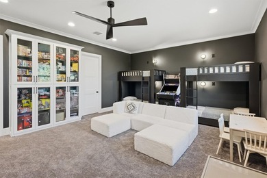 There are luxury homes... and then there are homes that define a - photo 26
