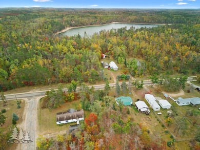Welcome to your family's next chapter in the desirable Moon Lake - photo 27