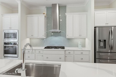Situated on a quiet cul-de-sac in the desirable Legacy Park - photo 30