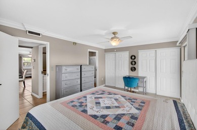 Beautifully updated 1BR/1.5BA condo in the sought-after 55+ - photo 33