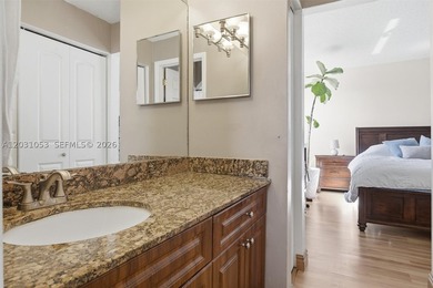 Stunning 4-bedroom, 3-bath pool home on a cul de sac with - photo 34