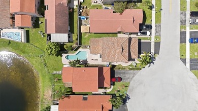 Stunning 4-bedroom, 3-bath pool home on a cul de sac with - photo 40