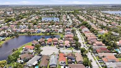 Stunning 4-bedroom, 3-bath pool home on a cul de sac with - photo 42