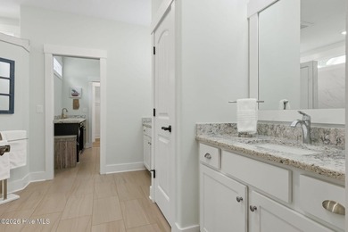 Situated on a quiet cul-de-sac in the desirable Legacy Park - photo 43