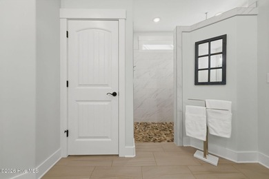 Situated on a quiet cul-de-sac in the desirable Legacy Park - photo 45