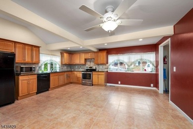 Charming Lakefront cottage home in the Mount Laurel Estates - photo 11