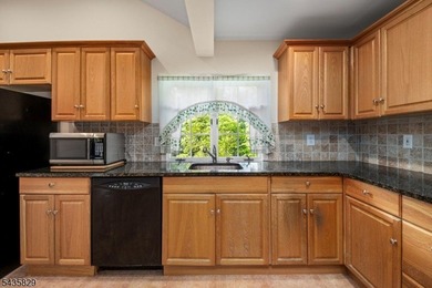 Charming Lakefront cottage home in the Mount Laurel Estates - photo 13